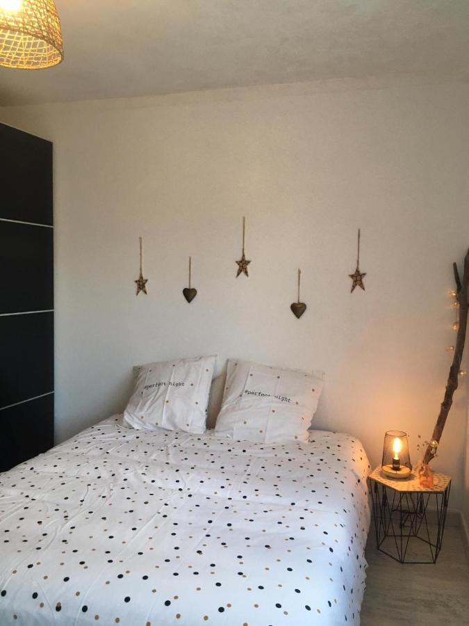 Appartement Proche Plage Et Commerces Royan Buitenkant foto
